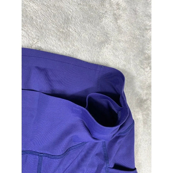 LULULEMON Purple Cropped Capri Leggings Size 8 - Picture 10 of 11